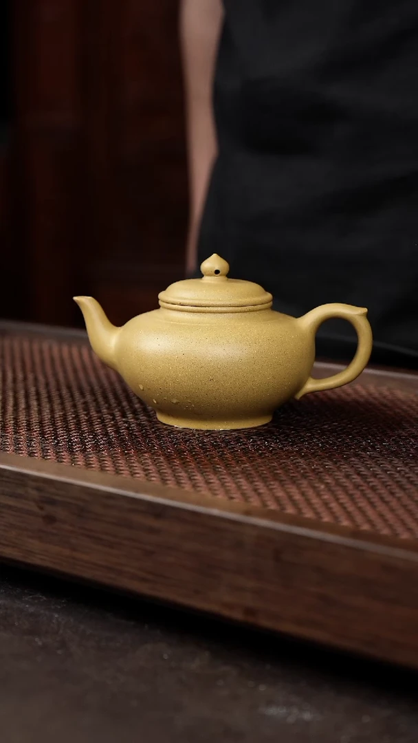 茶壶紫砂黄金段笑樱