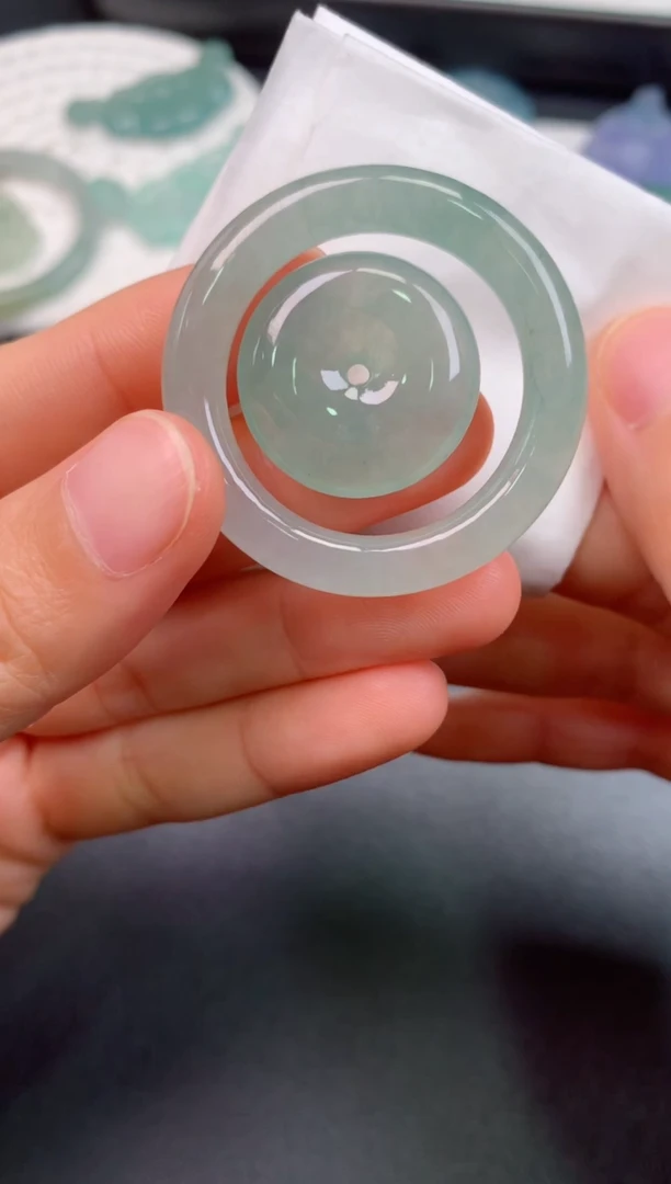 未镶嵌定制翡翠0835953473