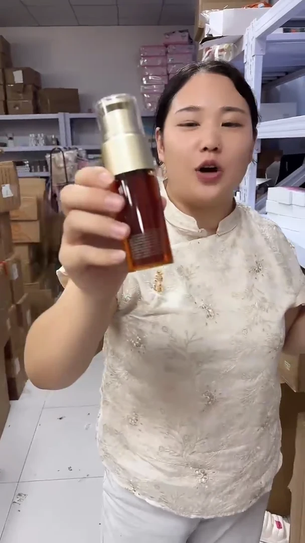 牦牛剖层皮革时尚洋气新款休闲腋下包图片款