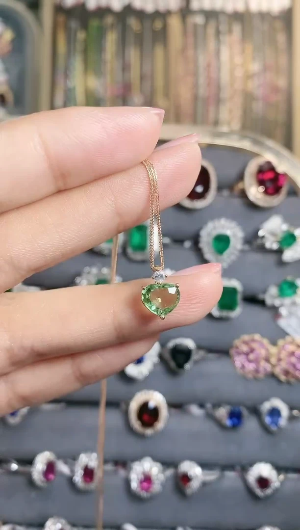 18K金镶嵌项链碧玺·