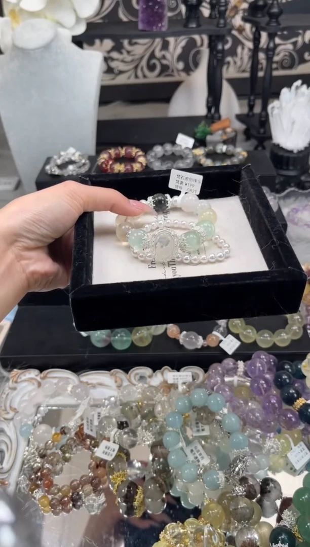 【闪购商品】水晶手链未镶嵌天然水晶 多样性发货