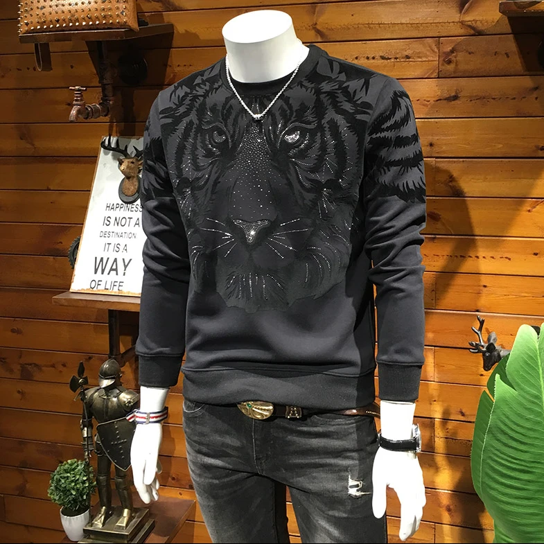 吉伦略索秋季轻奢潮流虎头烫钻男士圆领卫衣青年修身百搭休闲上衣
