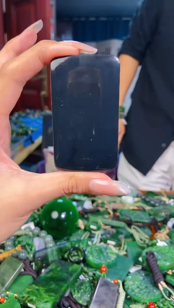 未镶嵌和田玉挂件1