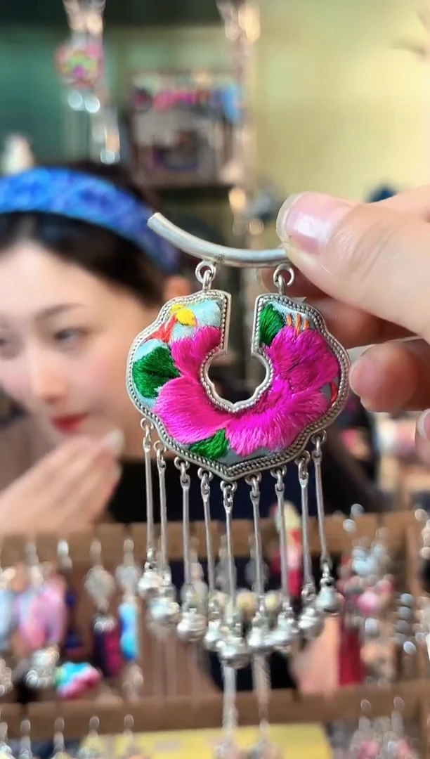 织绣彩云南阁非遗老绣464