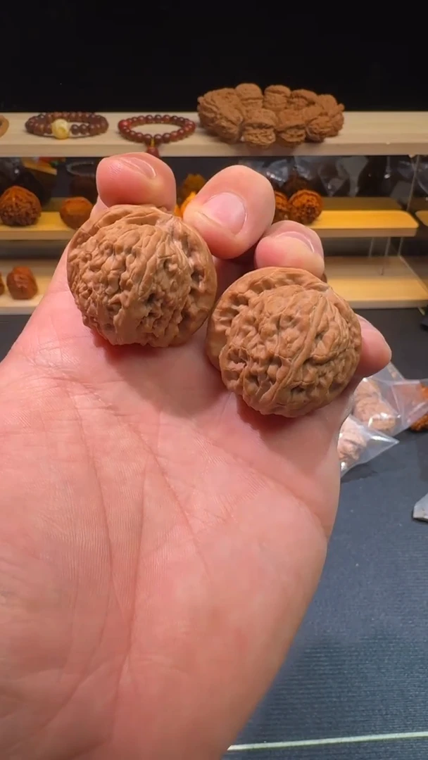 核桃全品白狮子38尺