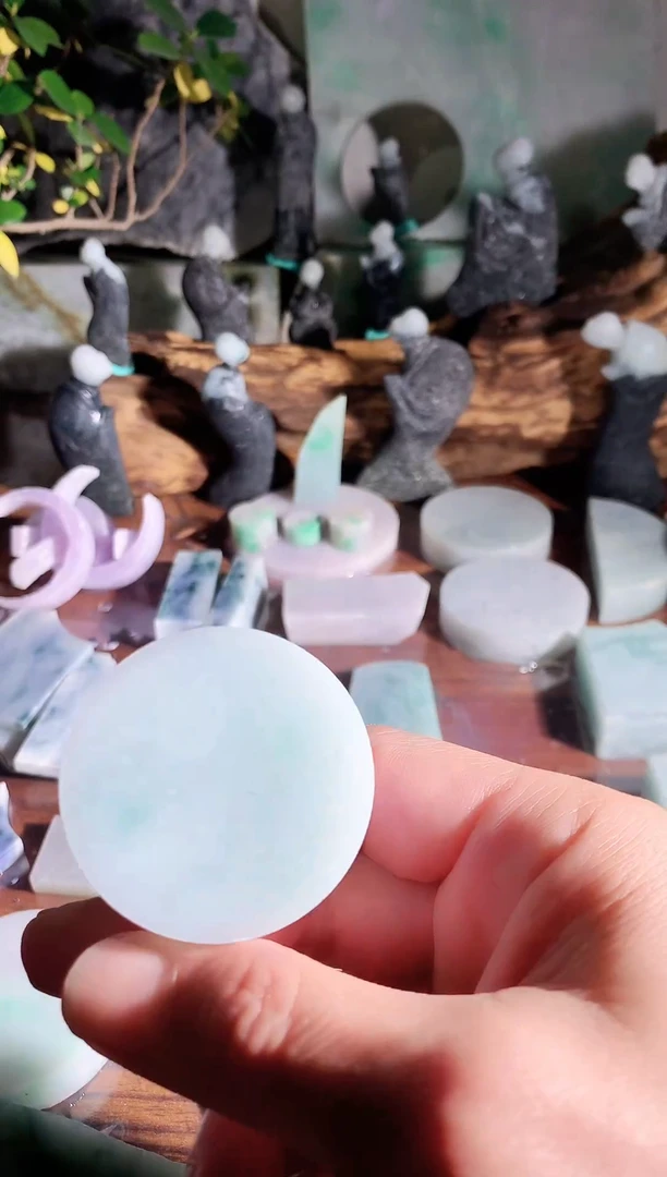 【闪购商品】翡翠吊坠(不含链)未镶嵌B89