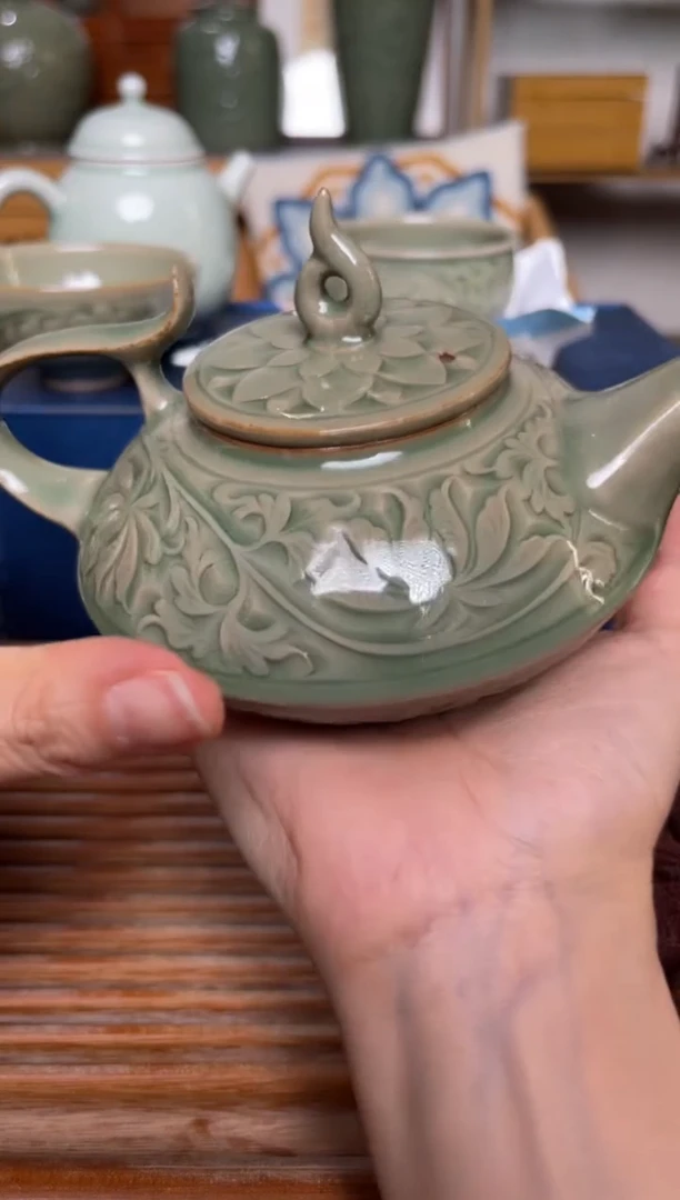 【闪购商品】其他343王晓娜 纯手工秘色扁壶