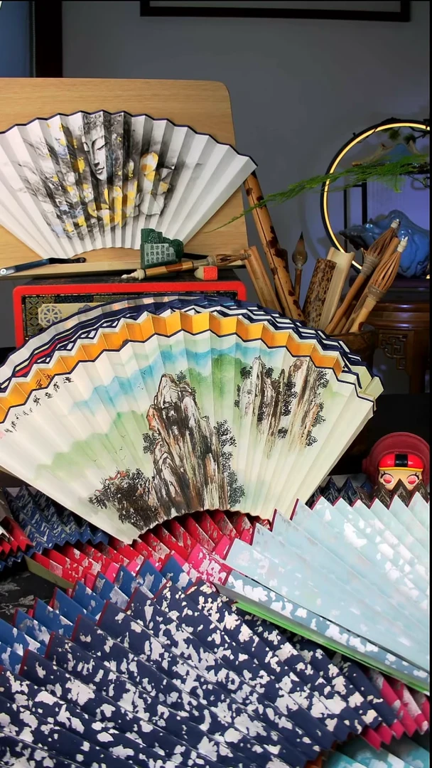 扇子手绘扇面  95  16  2.0