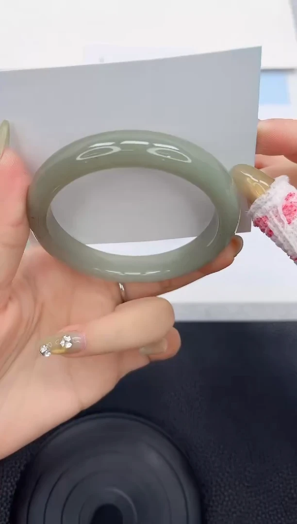 石英质玉手镯未镶嵌143-59