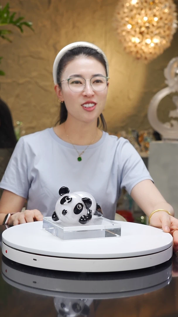 瓷片设计款熊猫摆件13号