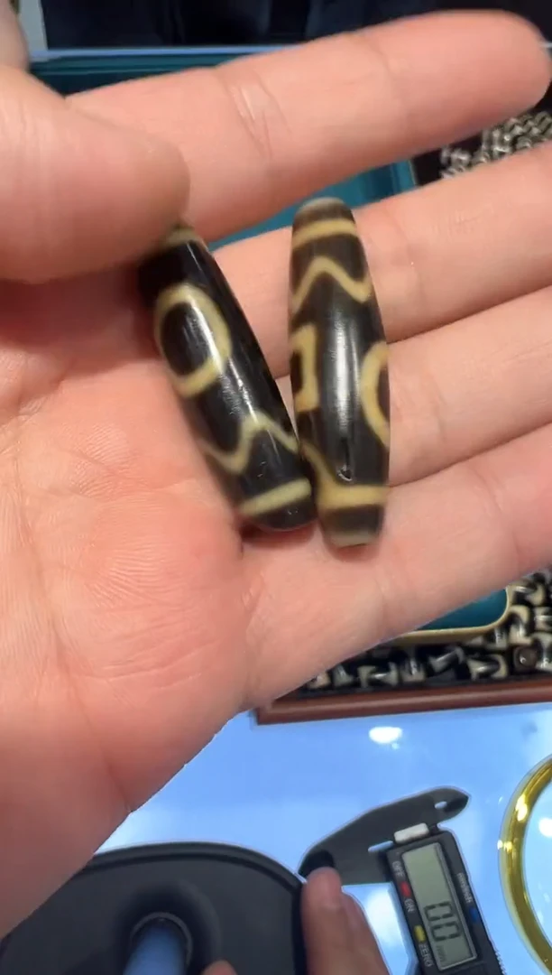 【闪购商品】玛瑙/玉髓颈饰未镶嵌牙黄多样性发一