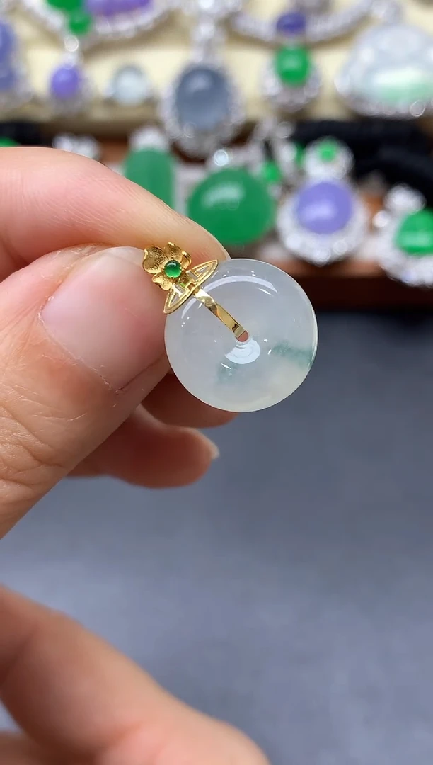 颈饰18K金镶嵌翡翠2379中国好珍宝