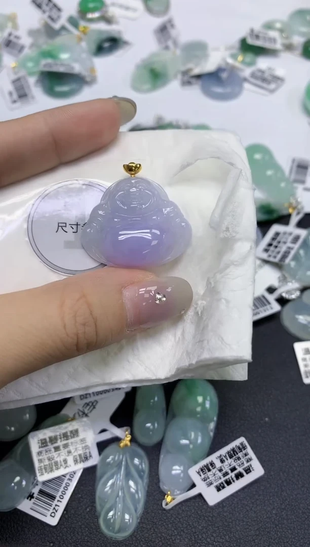 颈饰18K金镶嵌翡翠天然缅甸翡翠A货百元以上9元证书费自理