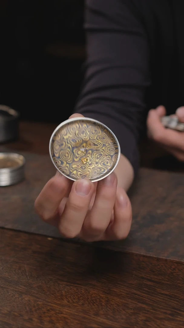 木纹金圆包银杯垫1