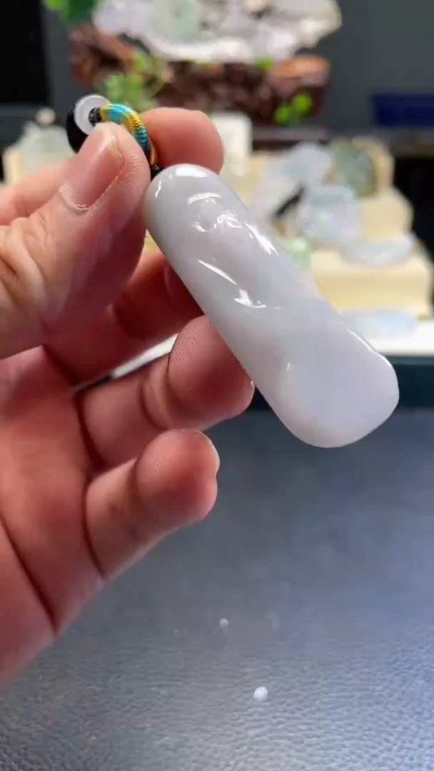 颈饰未镶嵌翡翠10/11/066