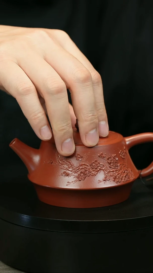 茶壶紫砂代*人H1931陈春芬梅花合础