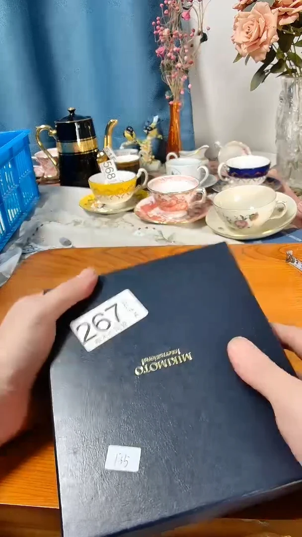瓷器青*小淼海外陶瓷工艺品