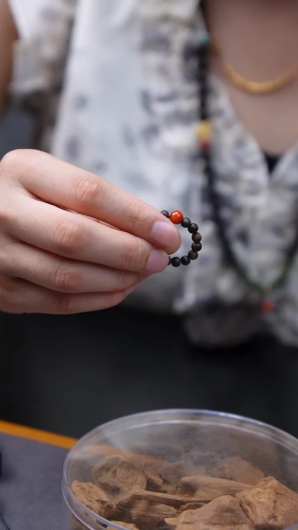 沉香沉香碎屑白棋戒指