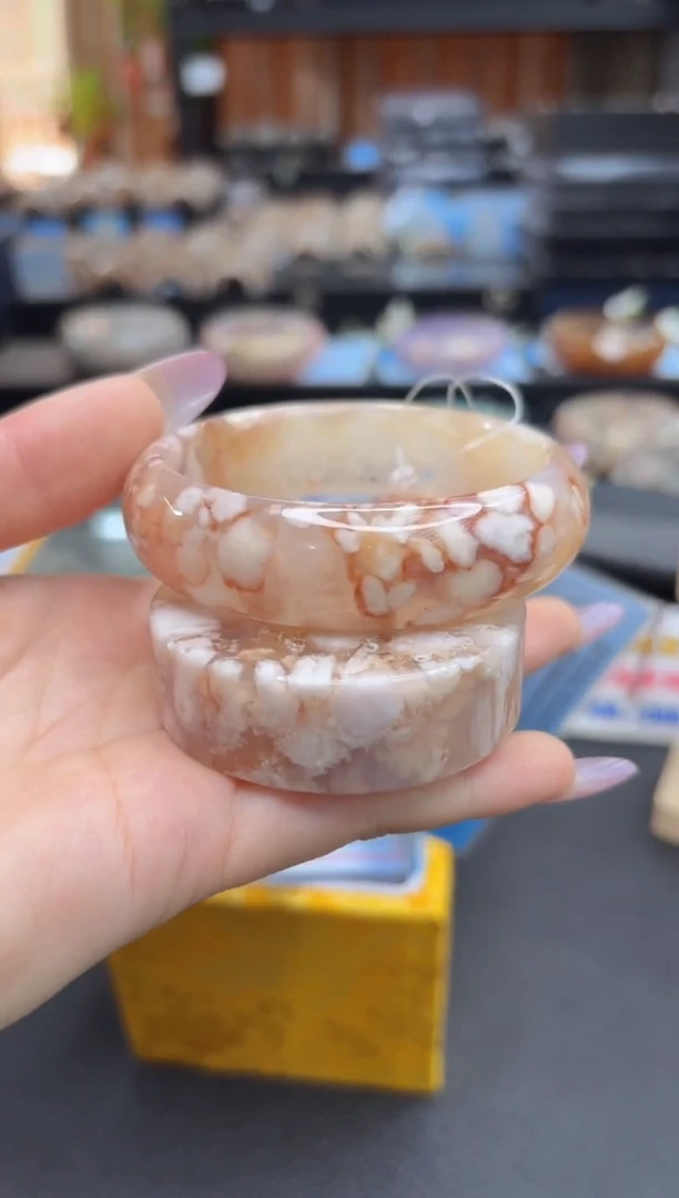 未镶嵌手镯石英质玉A162(57圈赠送镯心)