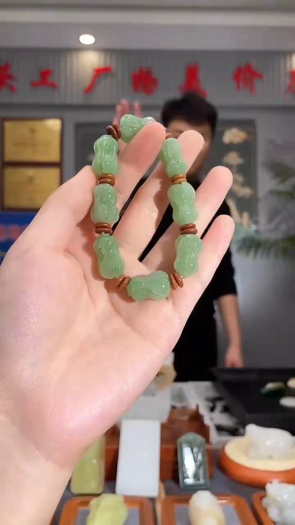 【闪购商品】和田玉颈饰未镶嵌拍一发一  多样性发货