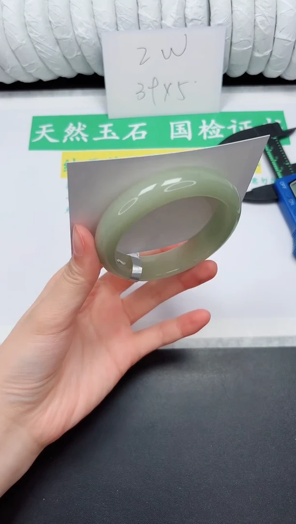 未镶嵌手镯石英质玉180-59DK