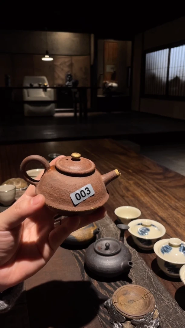 【闪购商品】0红泥正把壶..........003