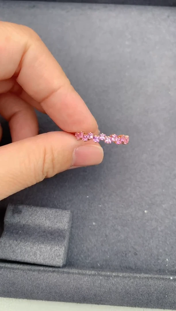戒指彩色蓝宝石18K金镶嵌2ct彩蓝宝 GF