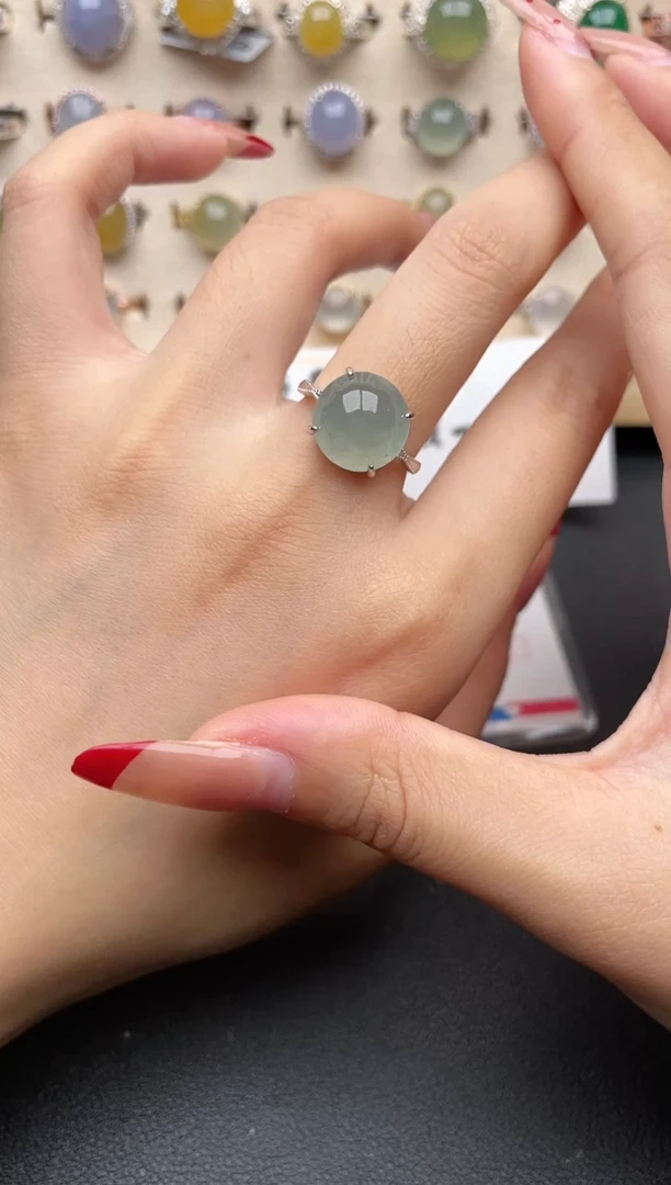 【闪购商品】翡翠戒指银S925镶嵌一物一证一礼盒