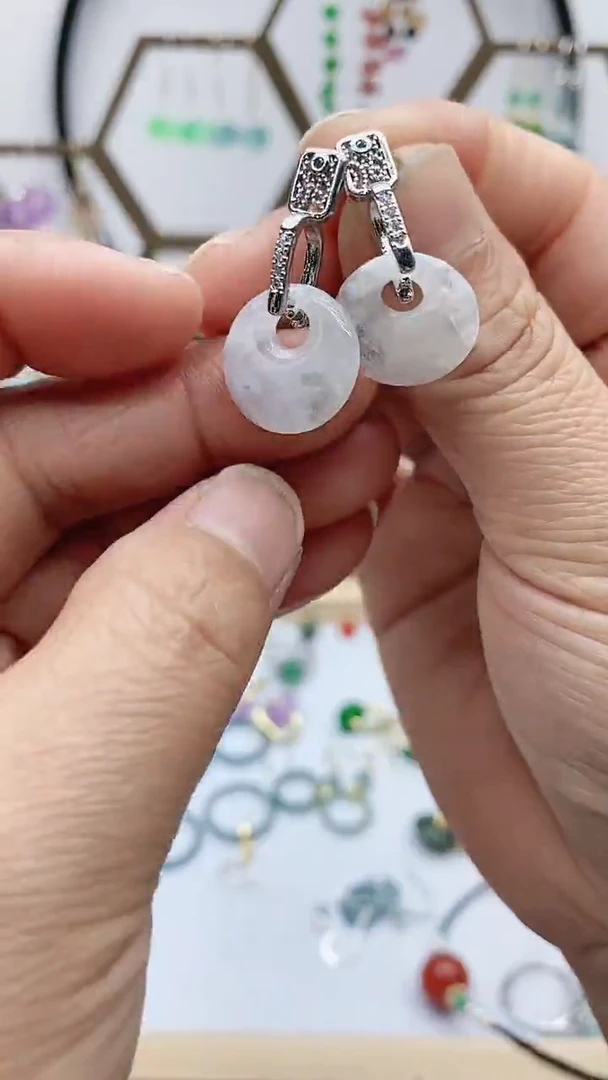 未镶嵌翡翠耳饰翡翠956