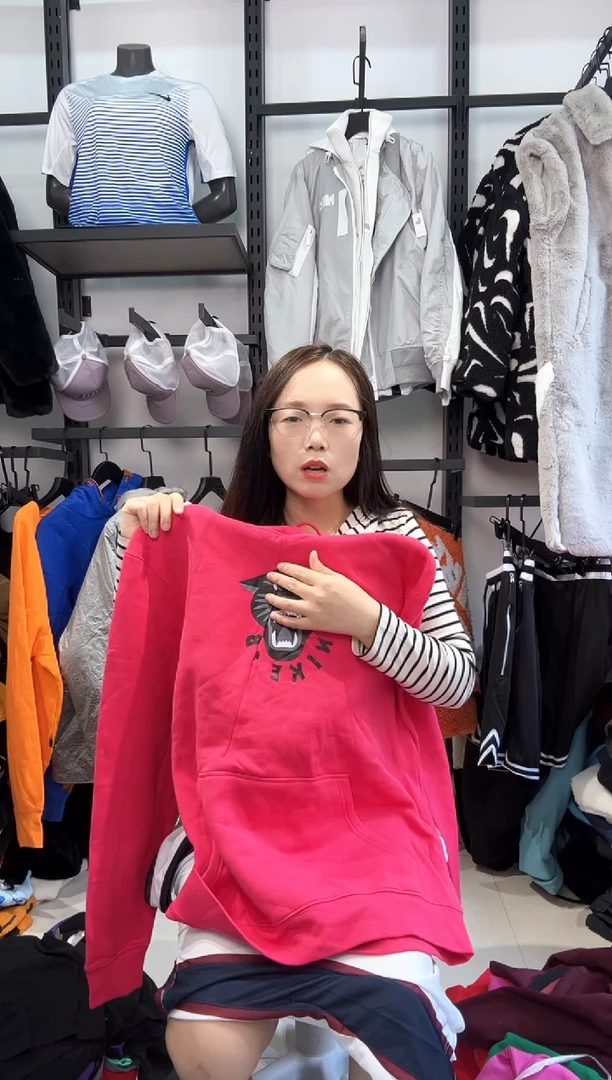 2543编码  瑕疵直播间过款为准 尺码M