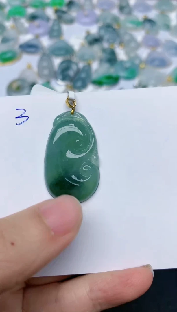 【闪购商品】翡翠颈饰18K金镶嵌天然翡翠A货