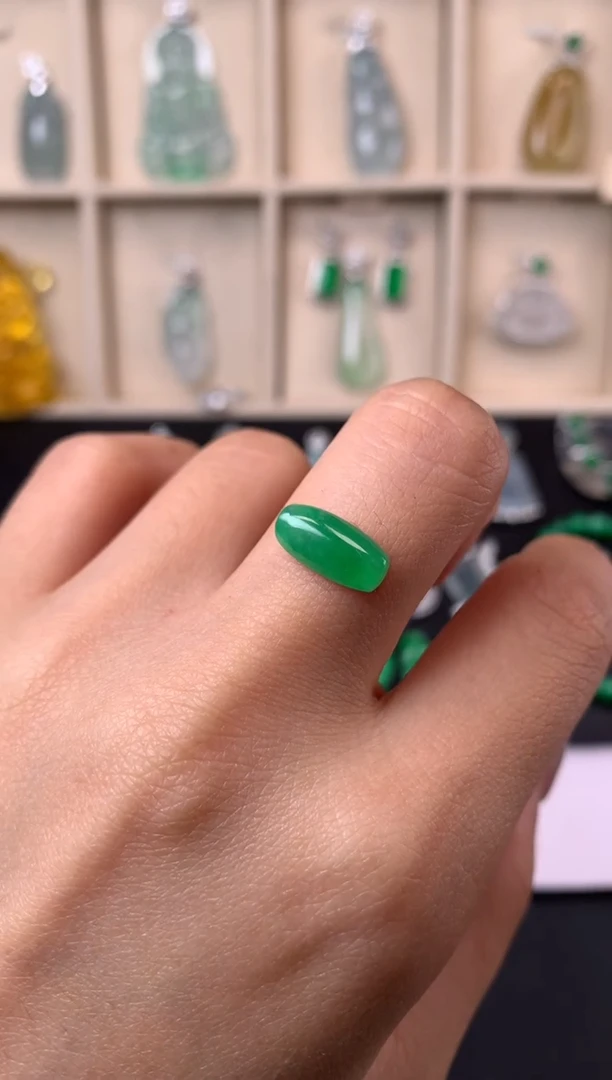 未镶嵌定制翡翠裸石（镶嵌定制）