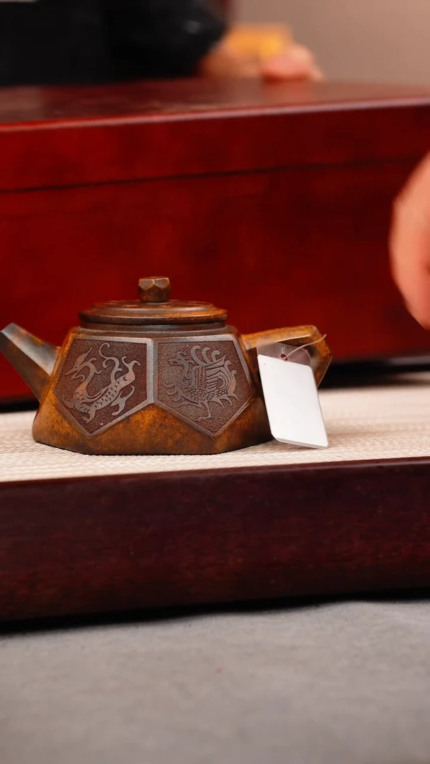 茶壶紫砂龙骨金砂 钻石 四大神兽