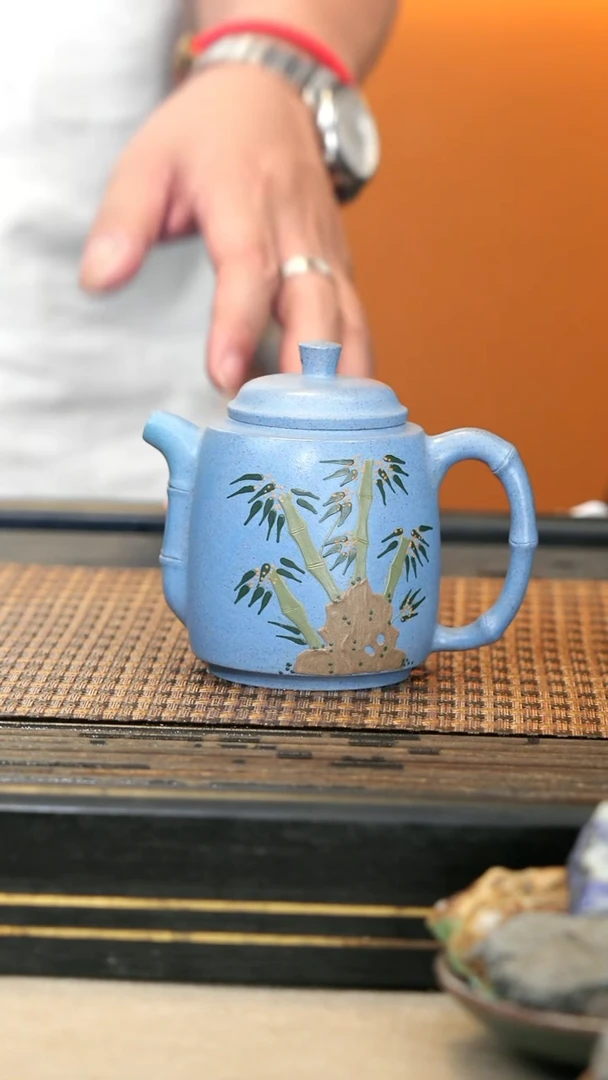 紫砂壶LJY66《高竹石》海蓝宝