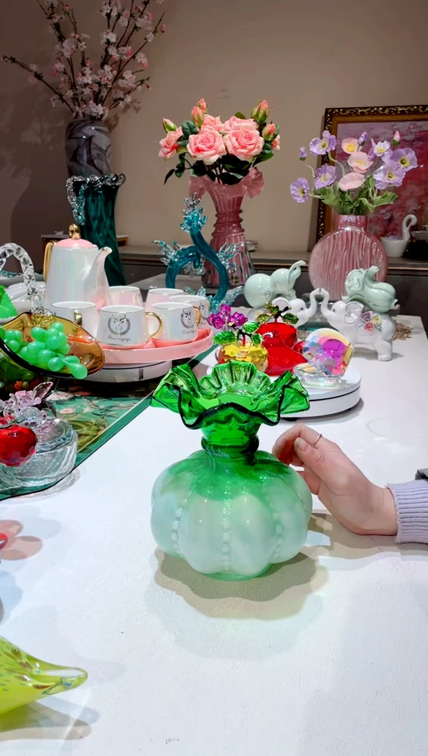 【闪购商品】琉璃手工艺品    白菜芬顿花瓶微瑕