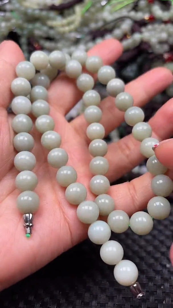 【闪购商品】和田玉颈饰未镶嵌.