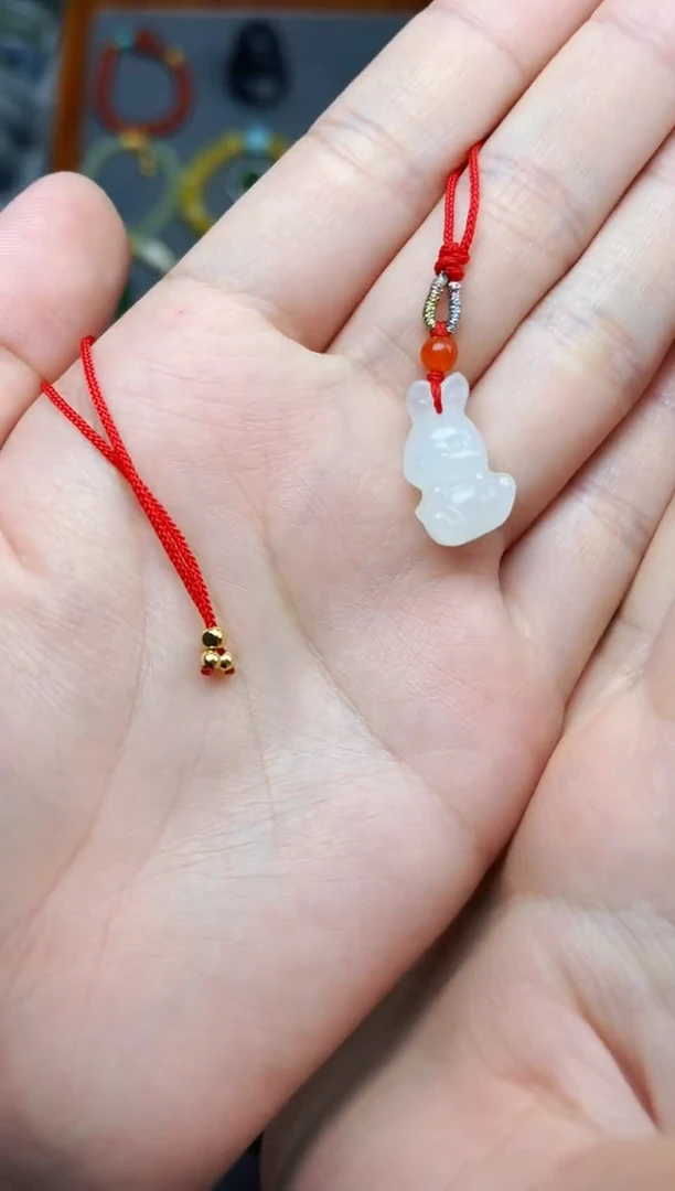 颈饰未镶嵌和田玉小兔子06