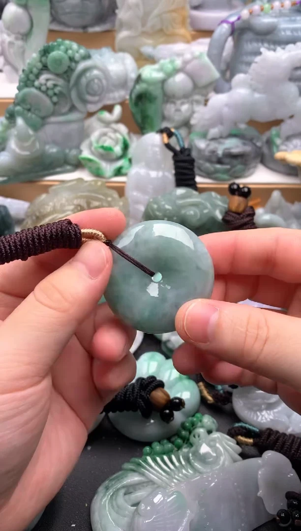 吊坠(不含链)未镶嵌翡翠1