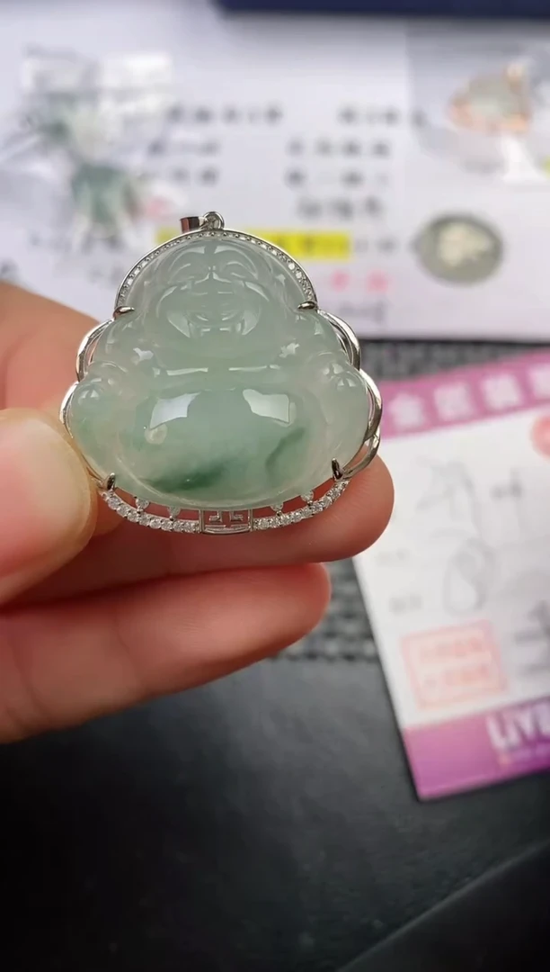 颈饰银S925镶嵌翡翠(****光挂件