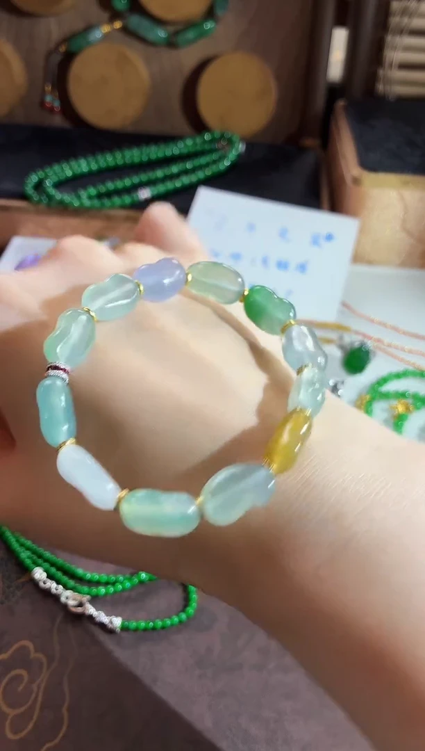 未镶嵌手串翡翠手饰