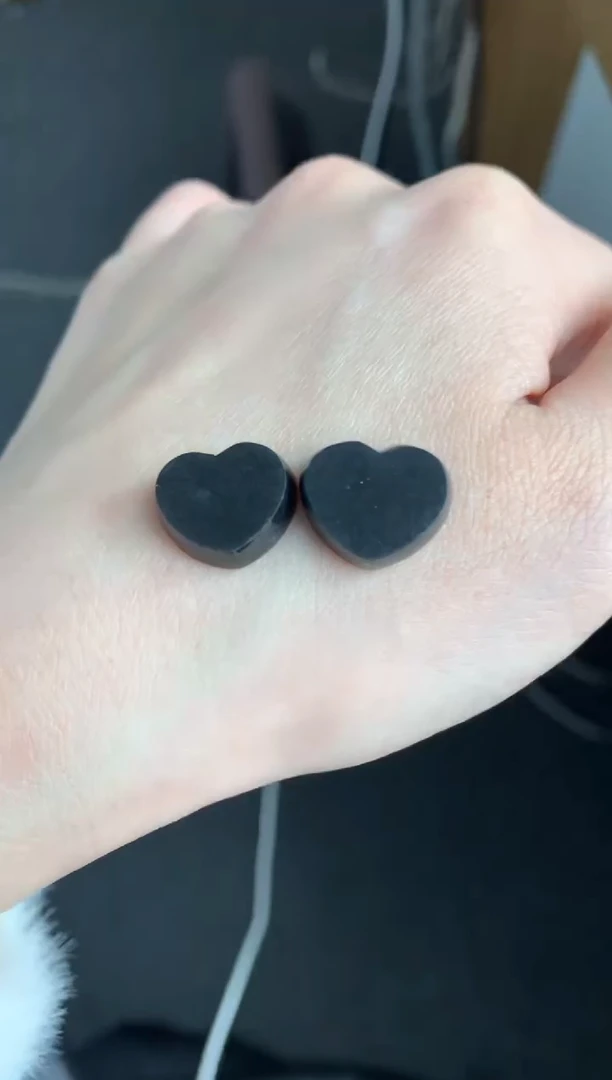 【闪购商品】定制翡翠未镶嵌一对爱心