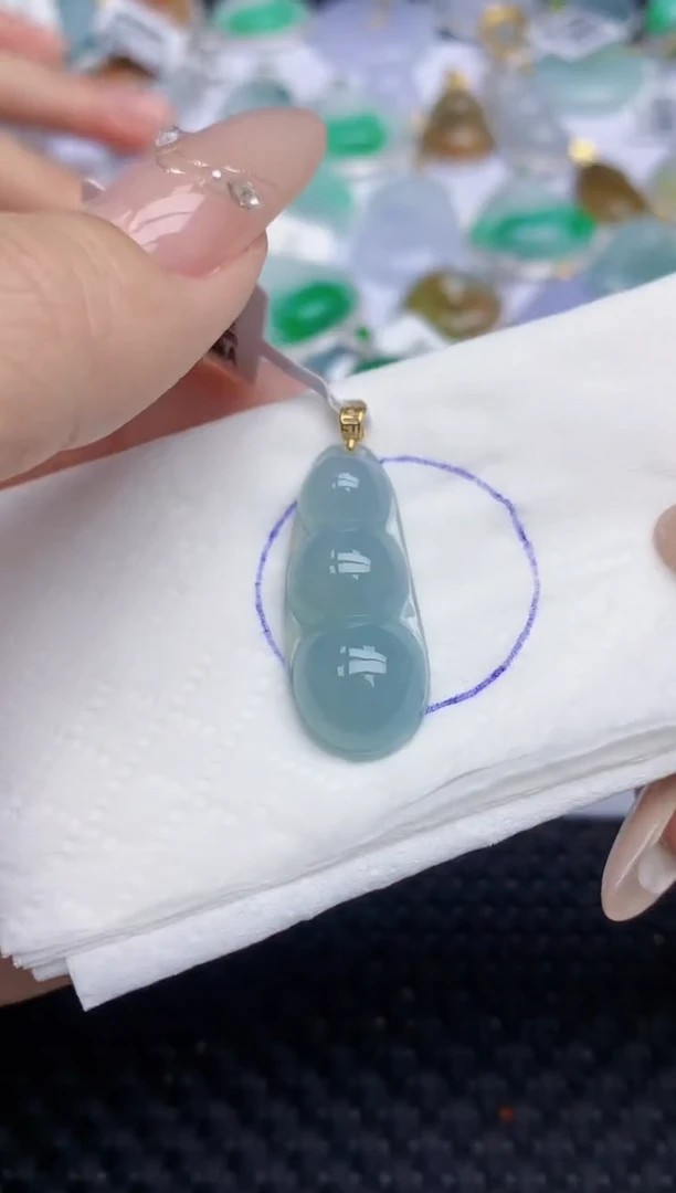 颈饰18K金镶嵌翡翠43   天然翡翠A货  百元以上9米证书费自理