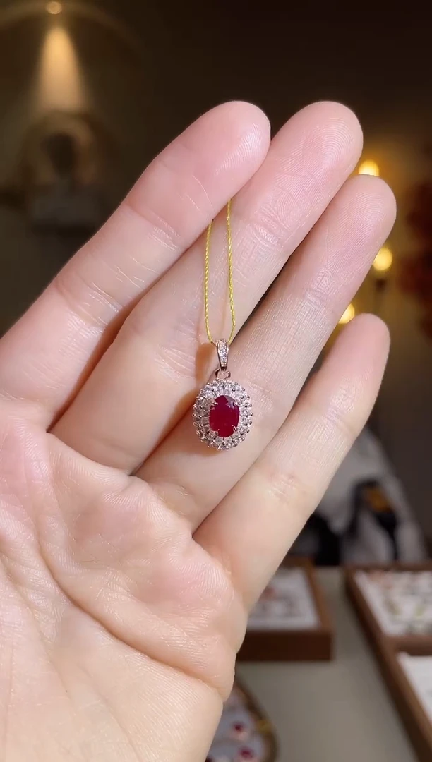 银S925镶嵌颈饰红宝石颈饰