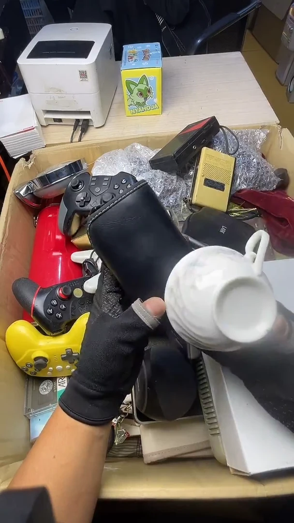 先*二手商品不退不换
