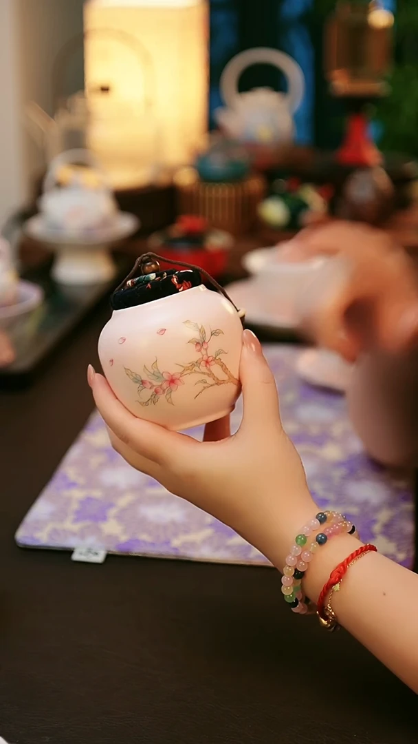陶瓷茶具粉汝桃花茶叶罐