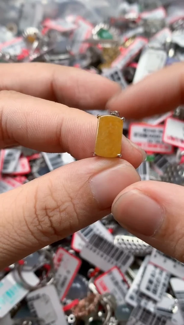 银S925镶嵌戒指翡翠天然A货缅甸翡翠