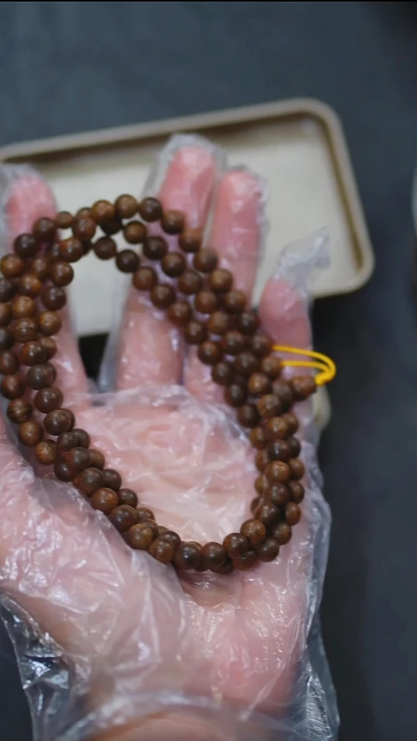 沉香沉香碎屑菩萨棋0.7*108颗沉水23.84克