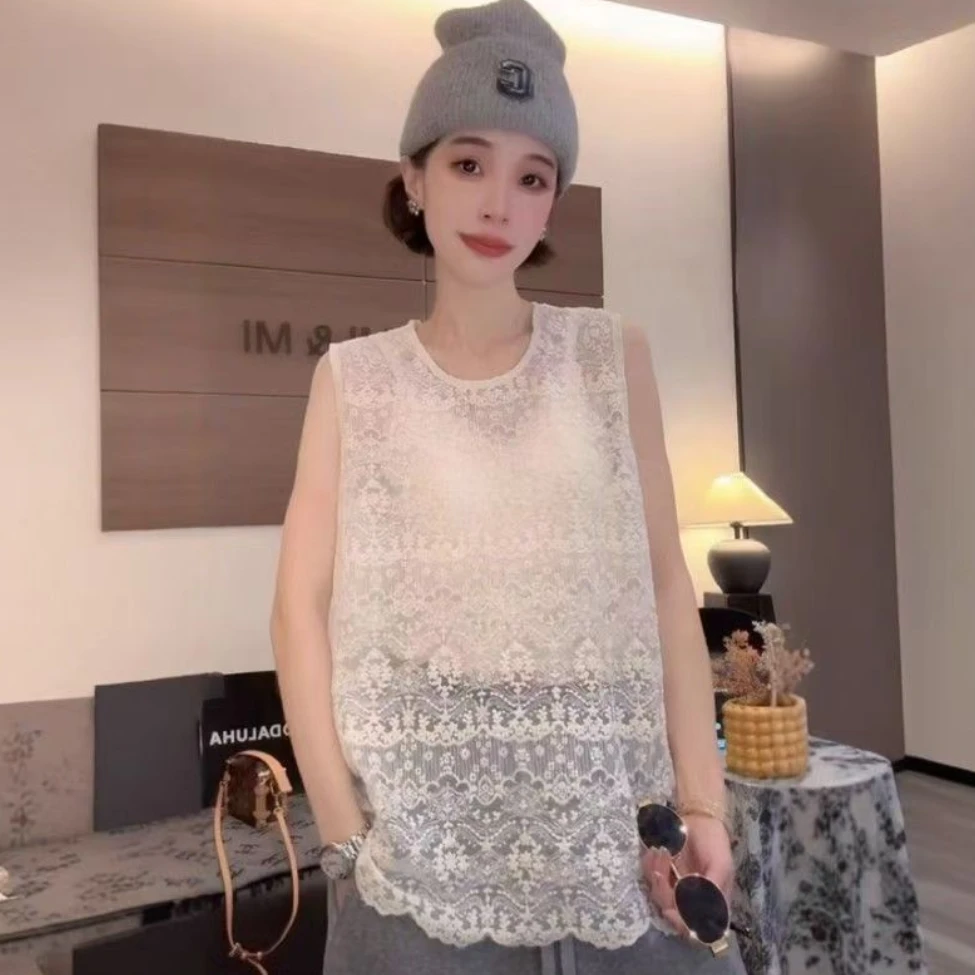 小众无袖绣花蕾丝衫女内搭外穿宽松休闲叠穿上衣新款法式温柔圆领