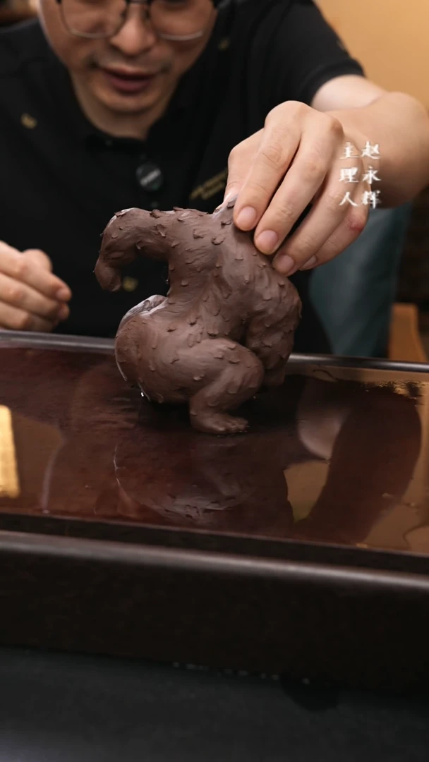 紫砂茶宠紫泥金刚