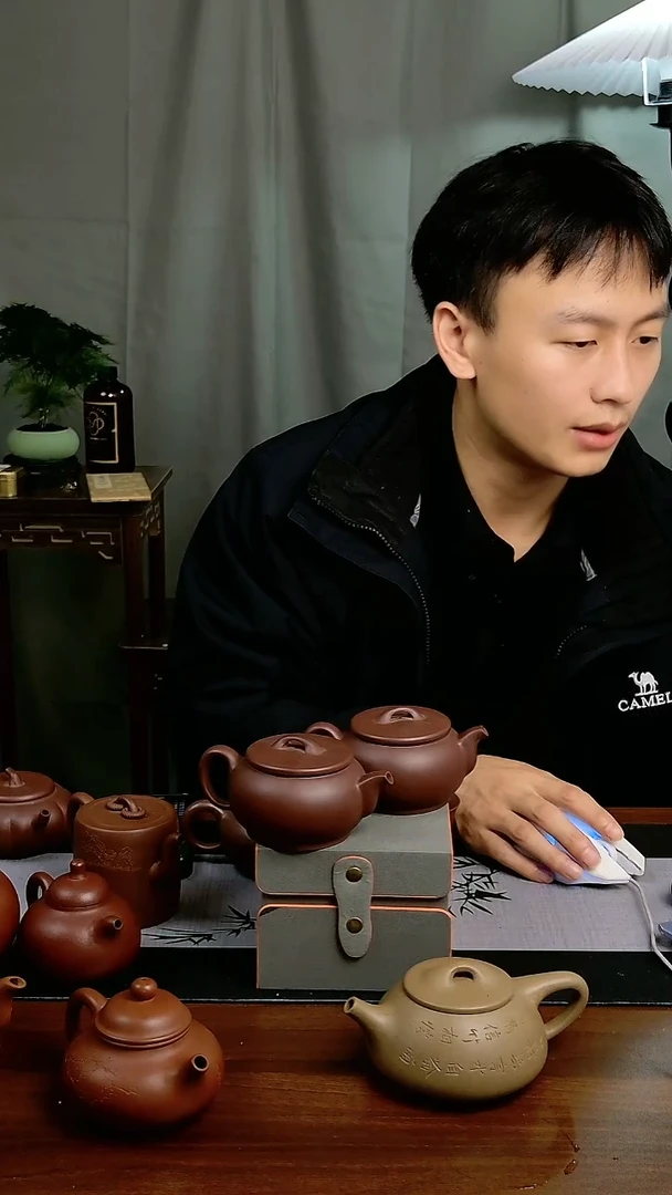 茶壶紫砂宜兴原矿紫砂作品180毫升汉瓦